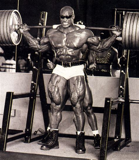 what happened to ronnie coleman legs.